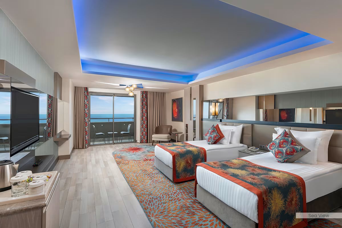 Rooms & Suites