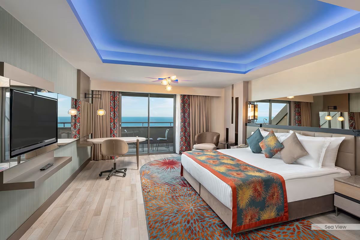 Rooms & Suites